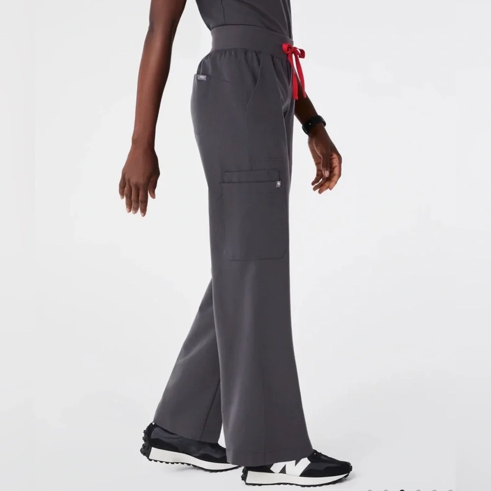 Women’s figs High Waisted Isabel Wide Leg Scrub Pants charcoal LG REG 1001567R - Picture 2 of 11